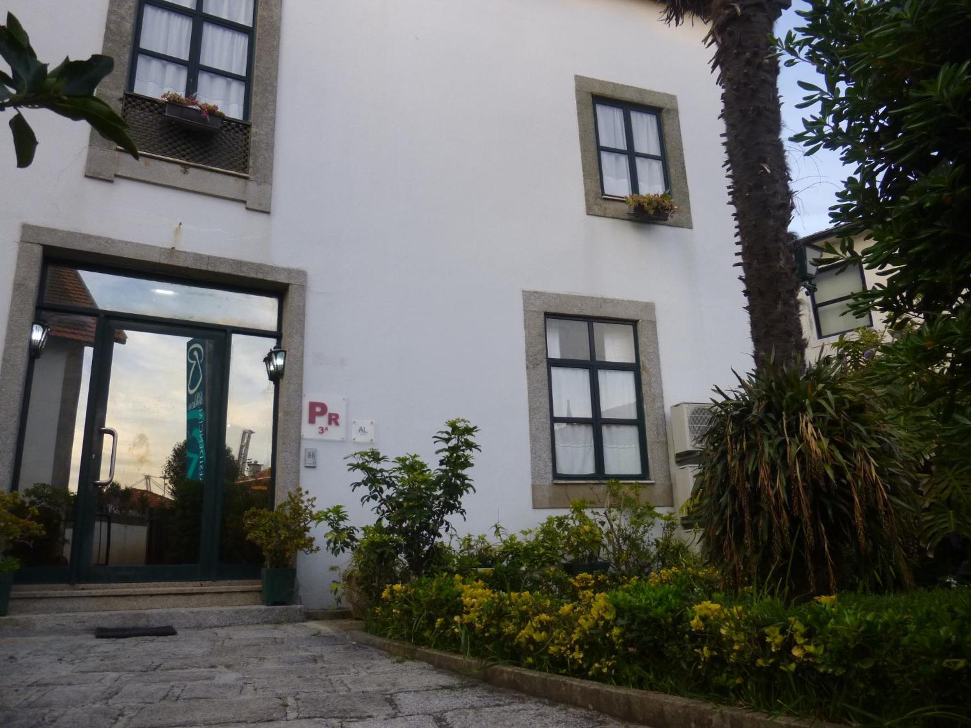 Hotel Residencialusobrasileira à Leça da Palmeira Extérieur photo